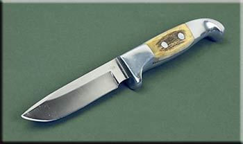 KRUA009-sm-hunter-solo.jpg